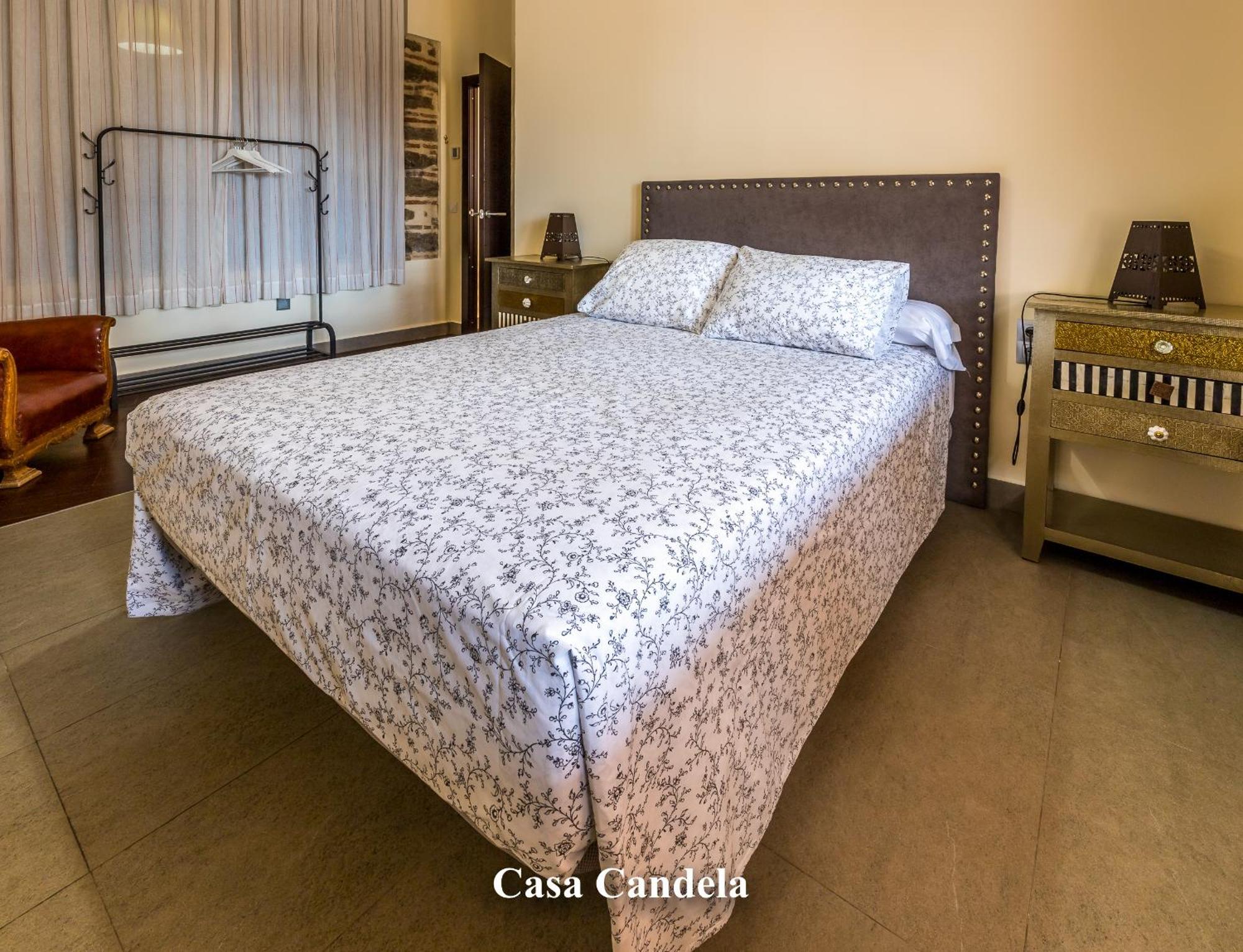 Apartamentos Candela Эль-Чорро Экстерьер фото