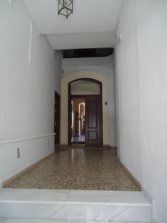 Apartamentos Candela Эль-Чорро Экстерьер фото